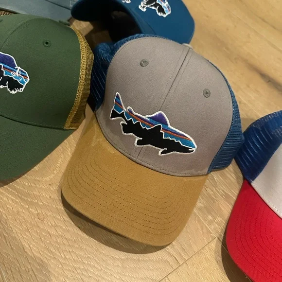 Patagonia LOT OF HATS - Picture 2 of 4